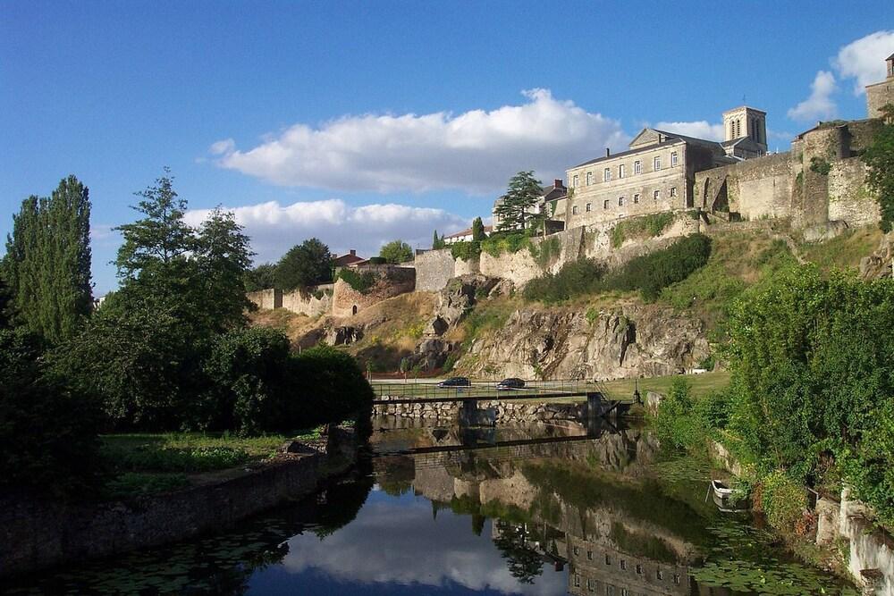 Hotel Les Jardins Saint Laurent