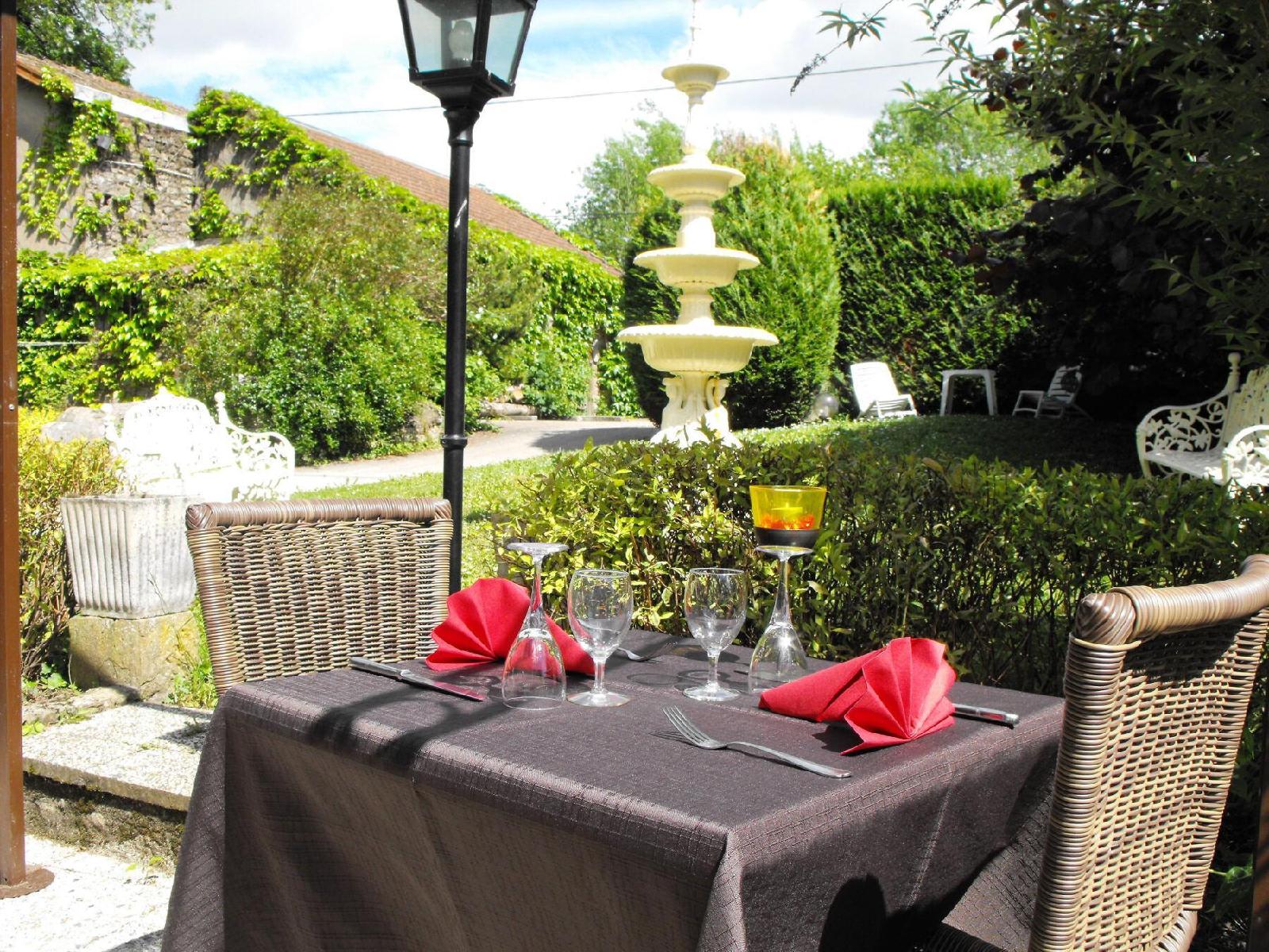 Logis Hotel les Capucins