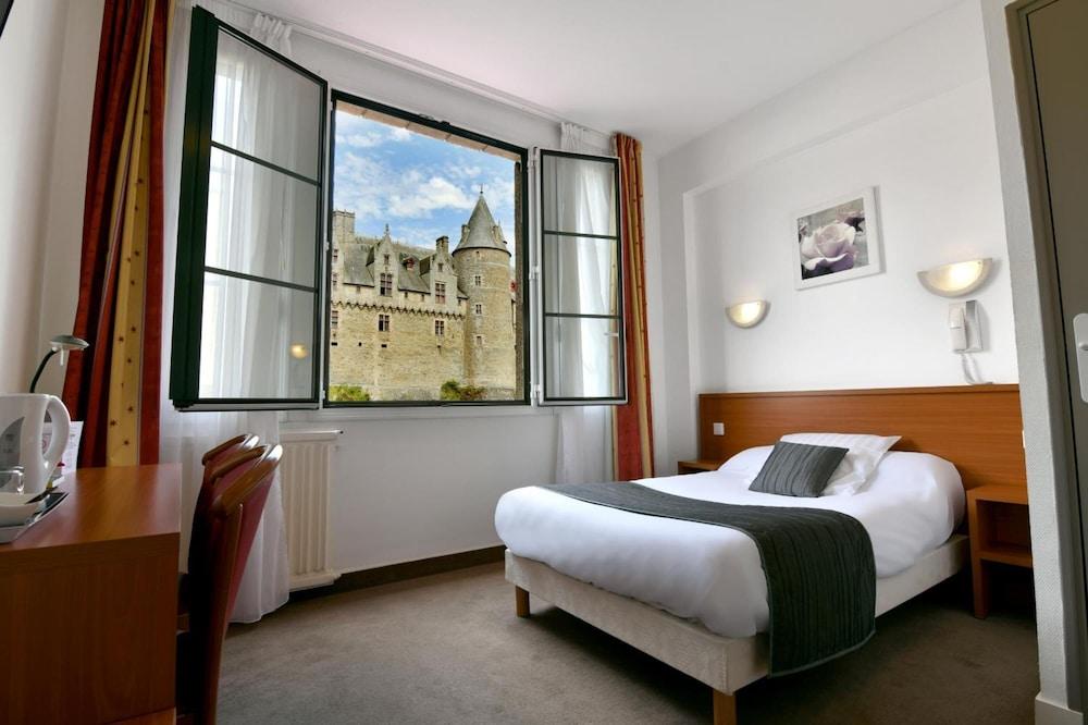 Hotel du Chateau