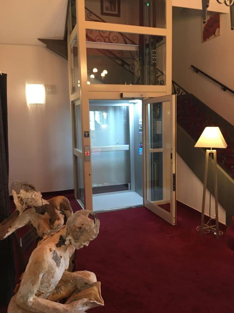 Hotel du Chateau