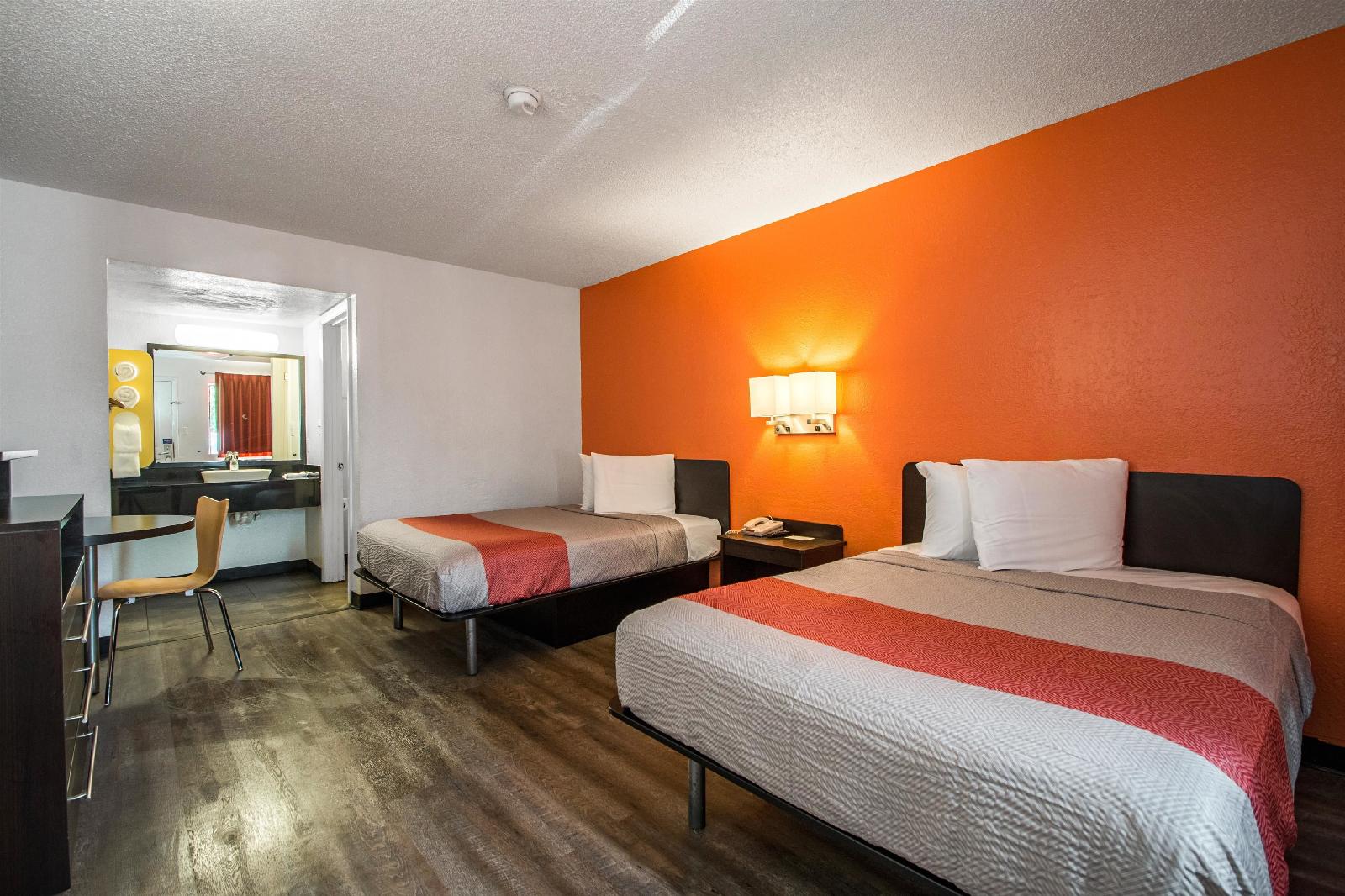 Motel 6 Atlanta Northeast Norcross
