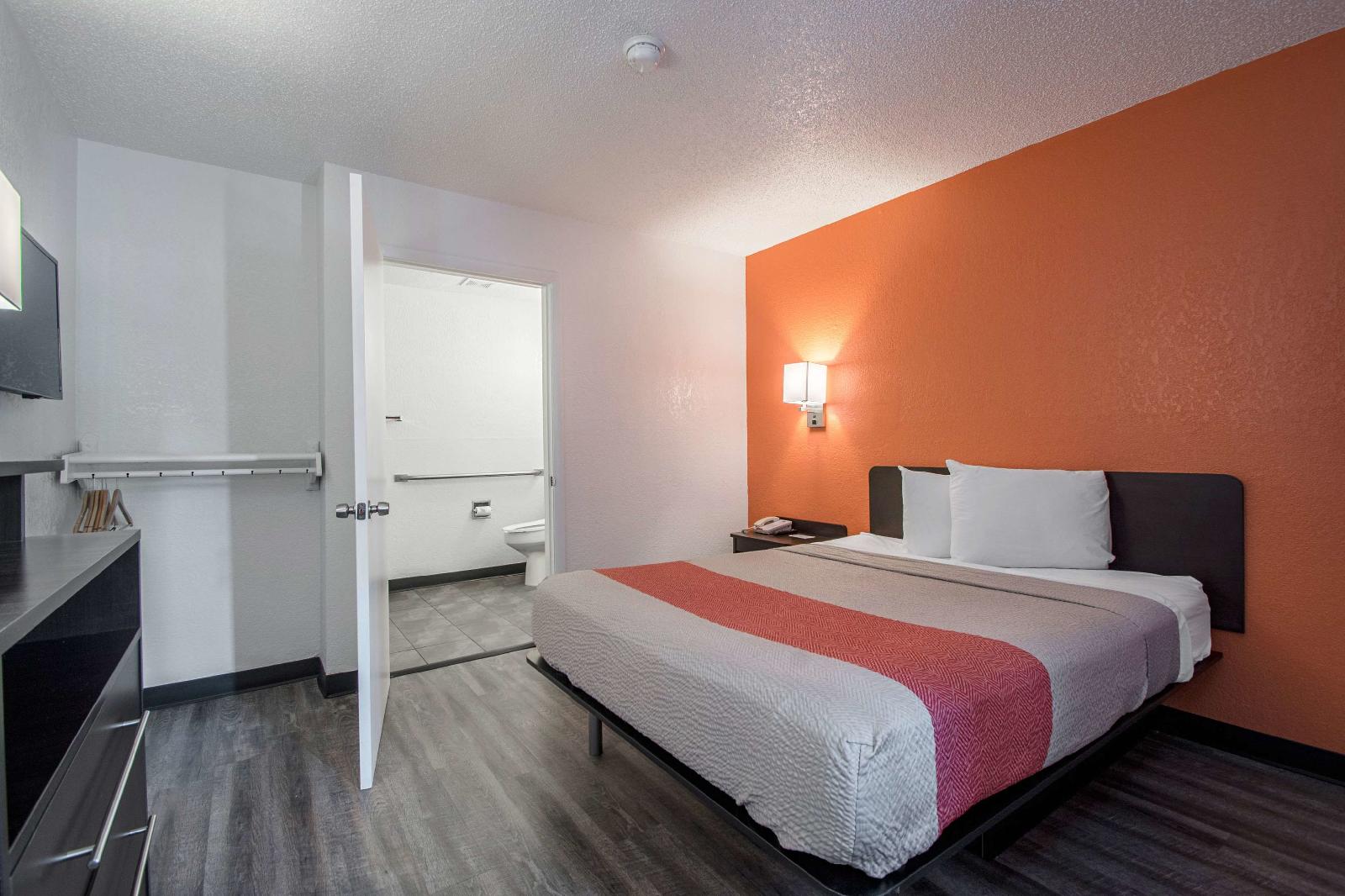 Motel 6 Atlanta Northeast Norcross