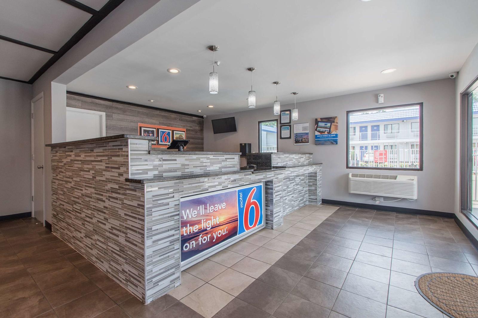 Motel 6 Atlanta Northeast Norcross