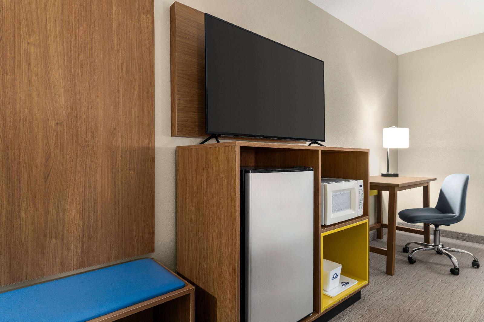 Country Hearth Inn & Suites Washington Court House