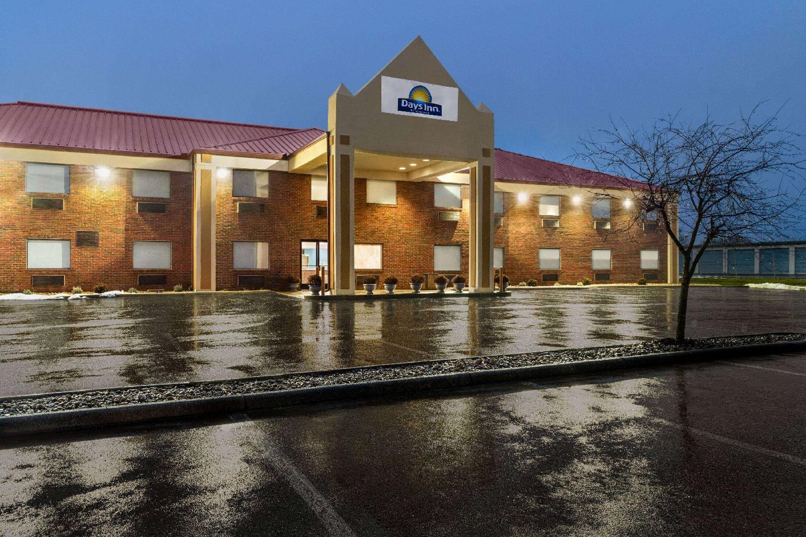 Country Hearth Inn & Suites Washington Court House
