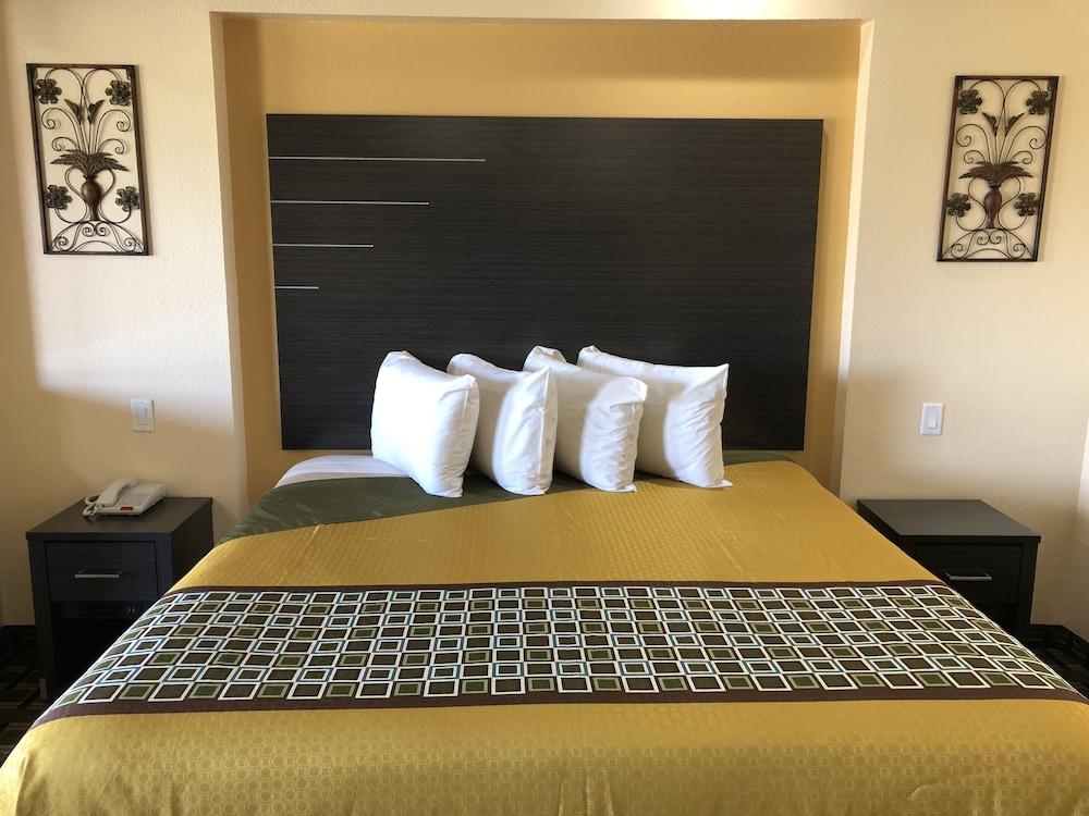 Homegate Inn & Suites
