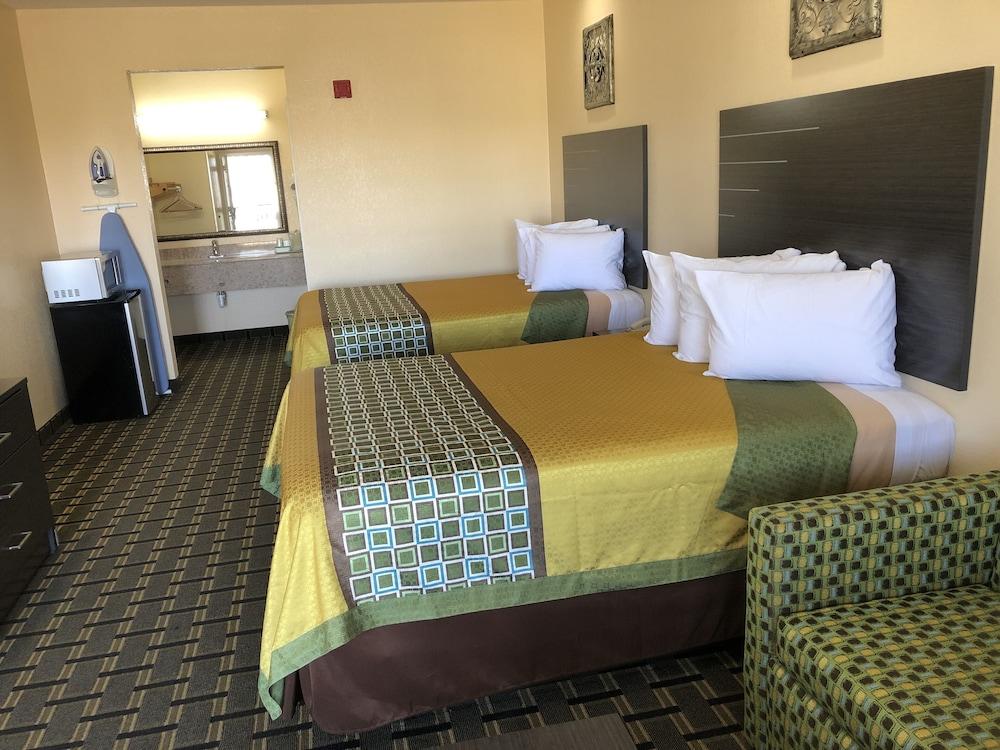 Homegate Inn & Suites