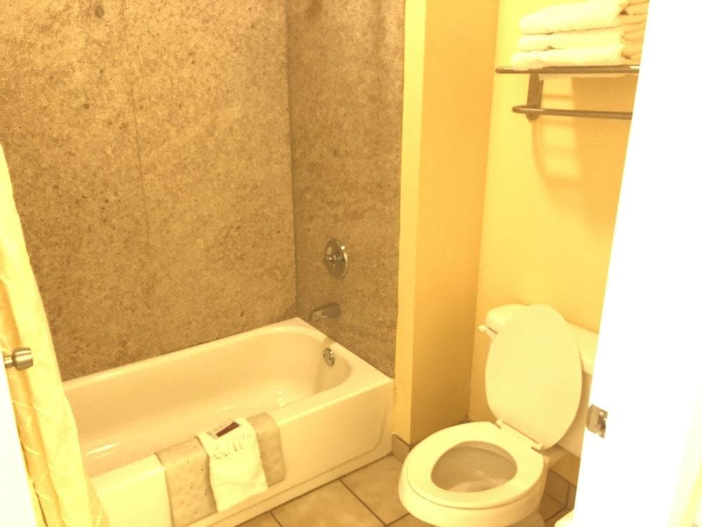Homegate Inn & Suites