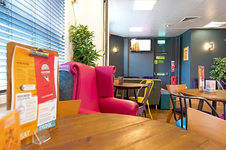 YHA London Thameside