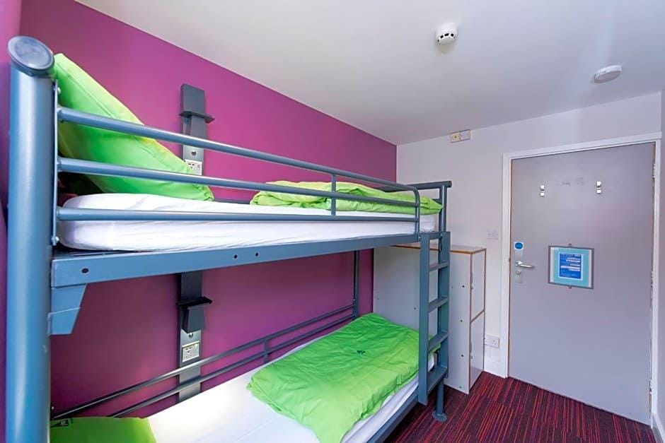 YHA London Thameside