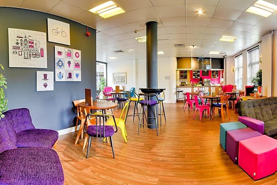 YHA London Thameside