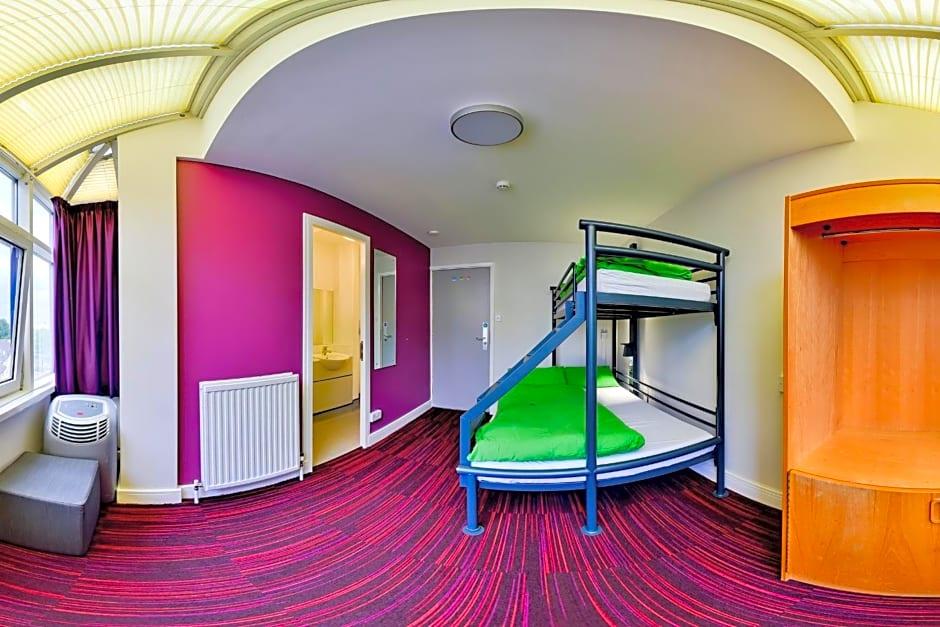 YHA London Thameside