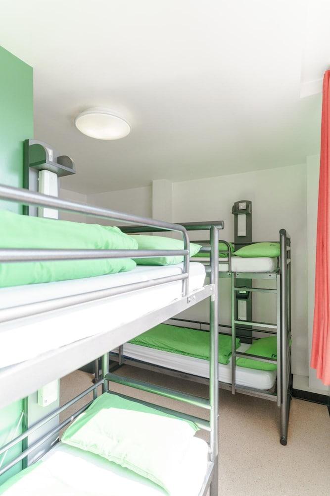 YHA London Central