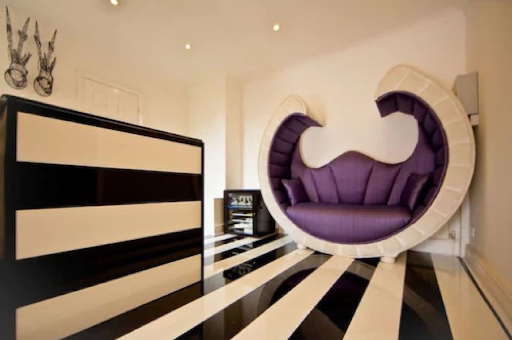 G! Boutique Hotel