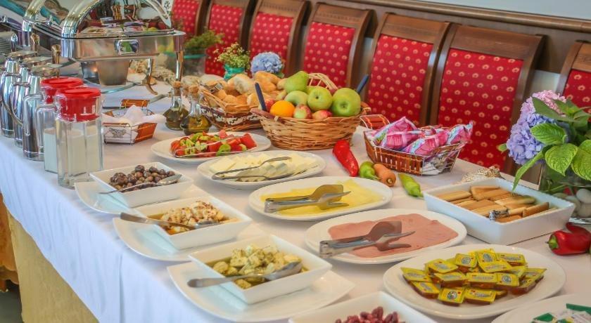 Liro Hotel