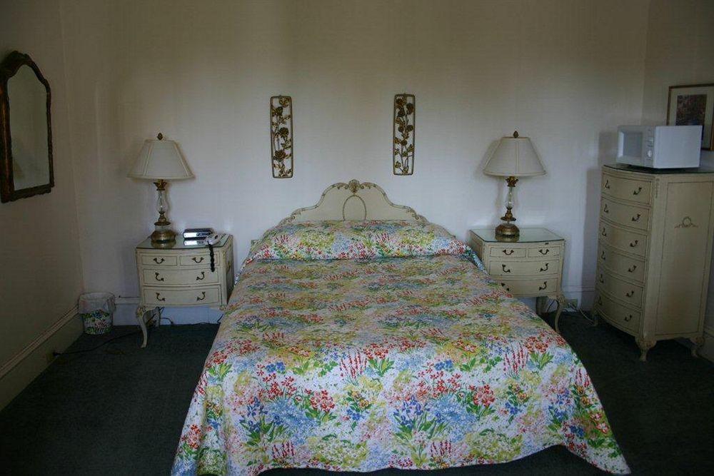 Edgehill Manor