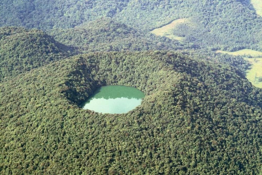 Cerro Chato Ecolodge