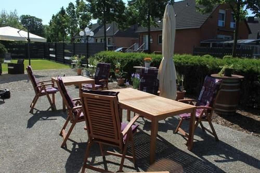 Hotel-Cafe-Galerie