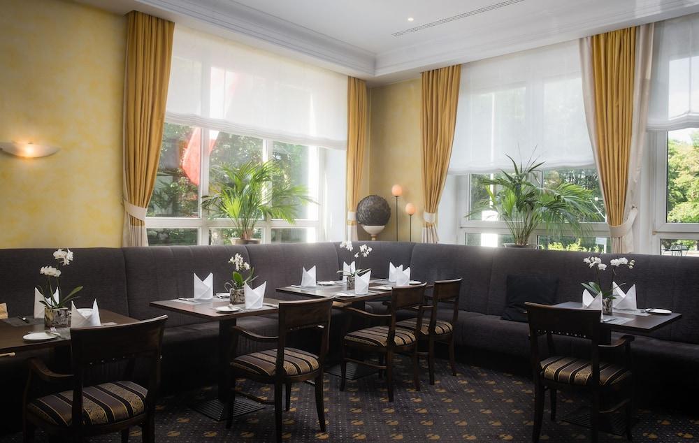 Parkhotel am Taunus