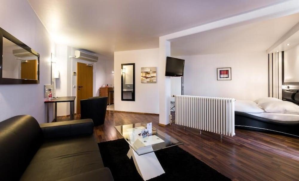 Turmhotel Rhein-Main Dreieichenhain