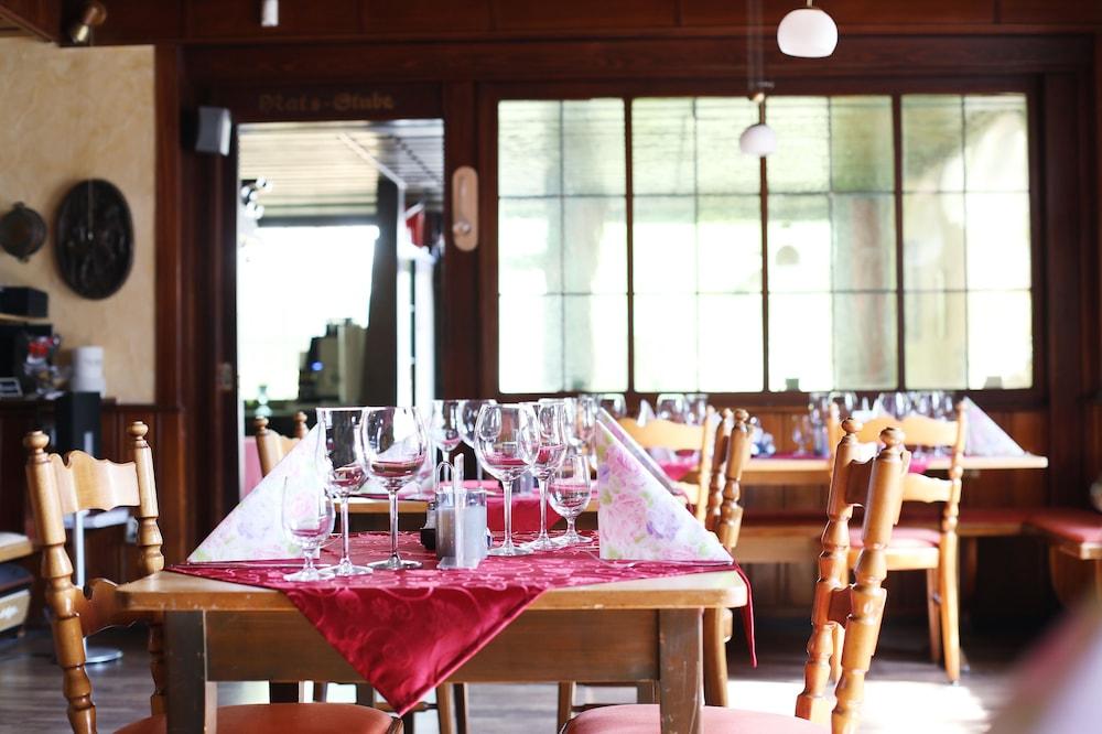 Hotel Adler-Stube