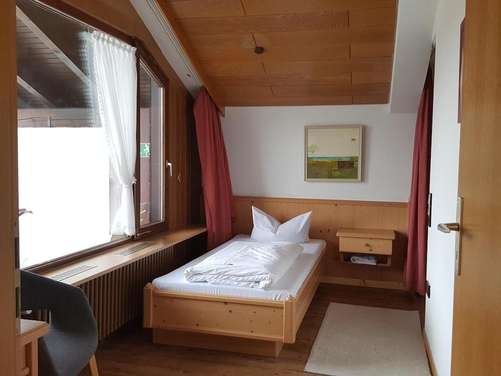 Hostel am Schonenberg