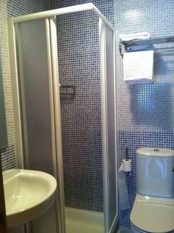 Hostal Santiago 2