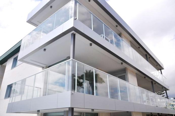 Apartamentos El Yate