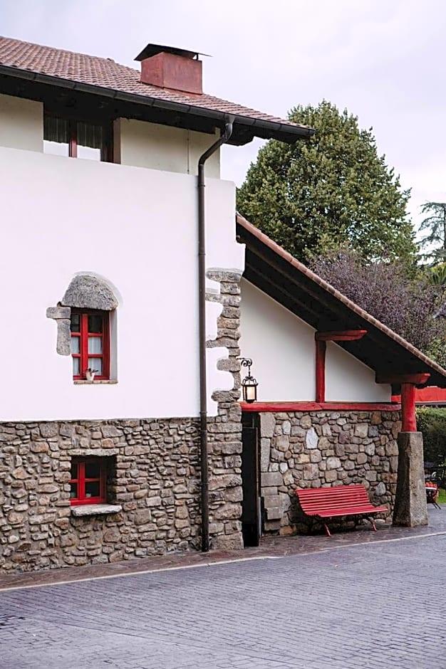 Hotel Iraragorri