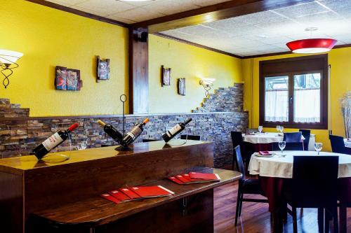 La Placa Hostal
