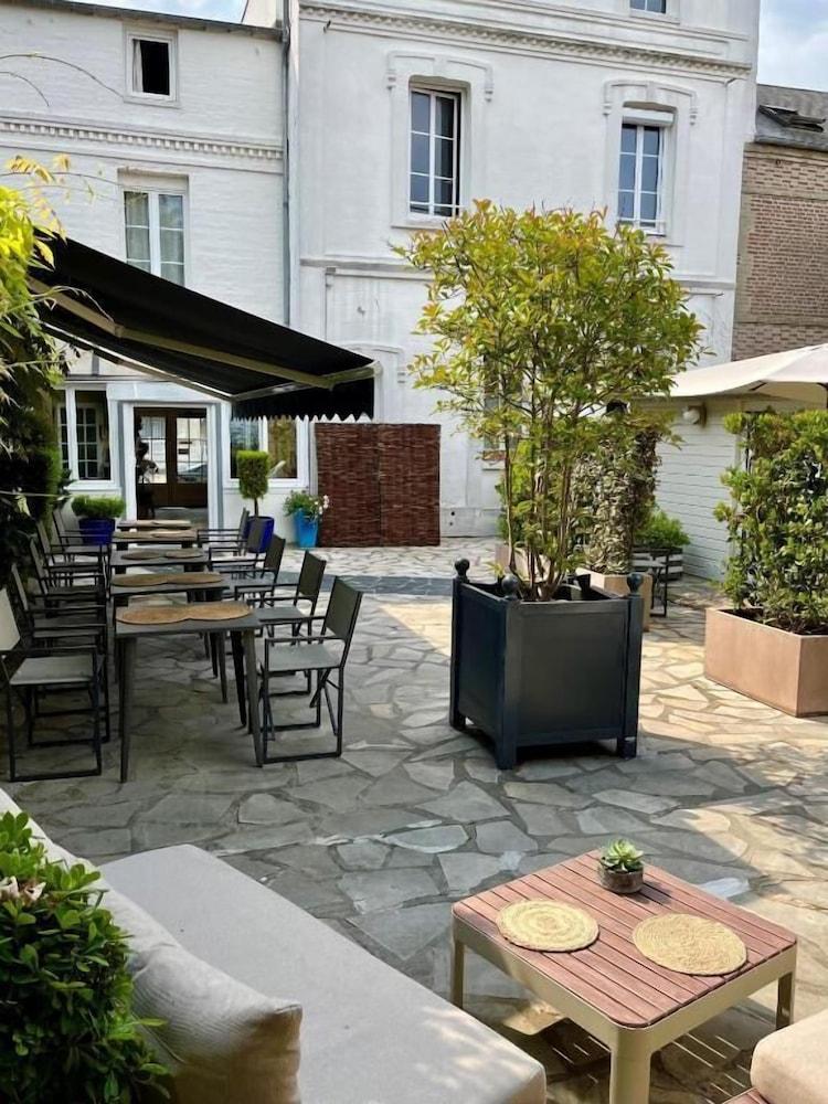 Hotel Le Patio