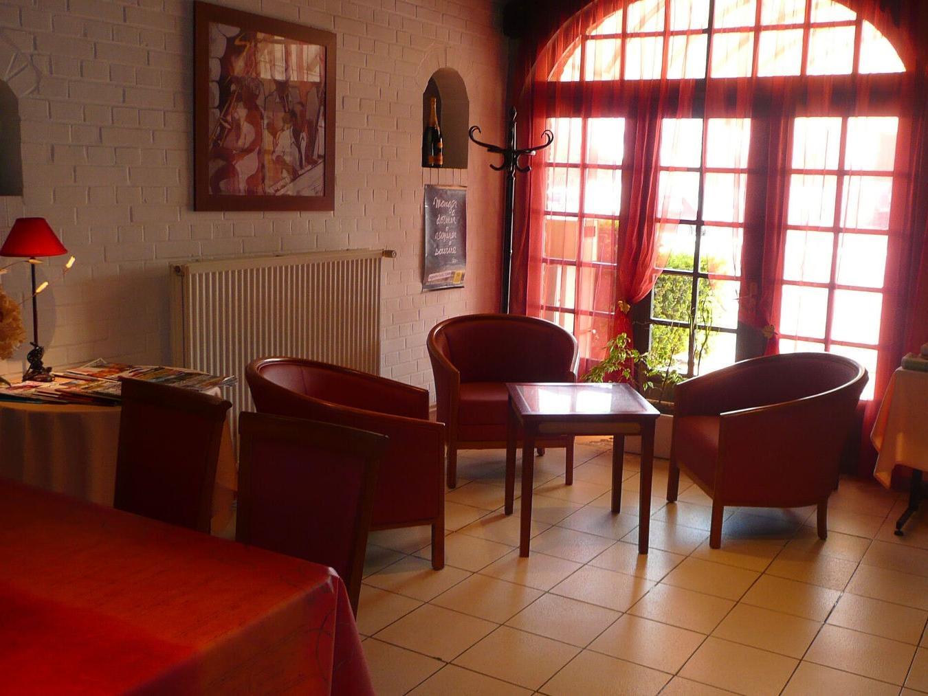 Logis Hotel les Paturelles