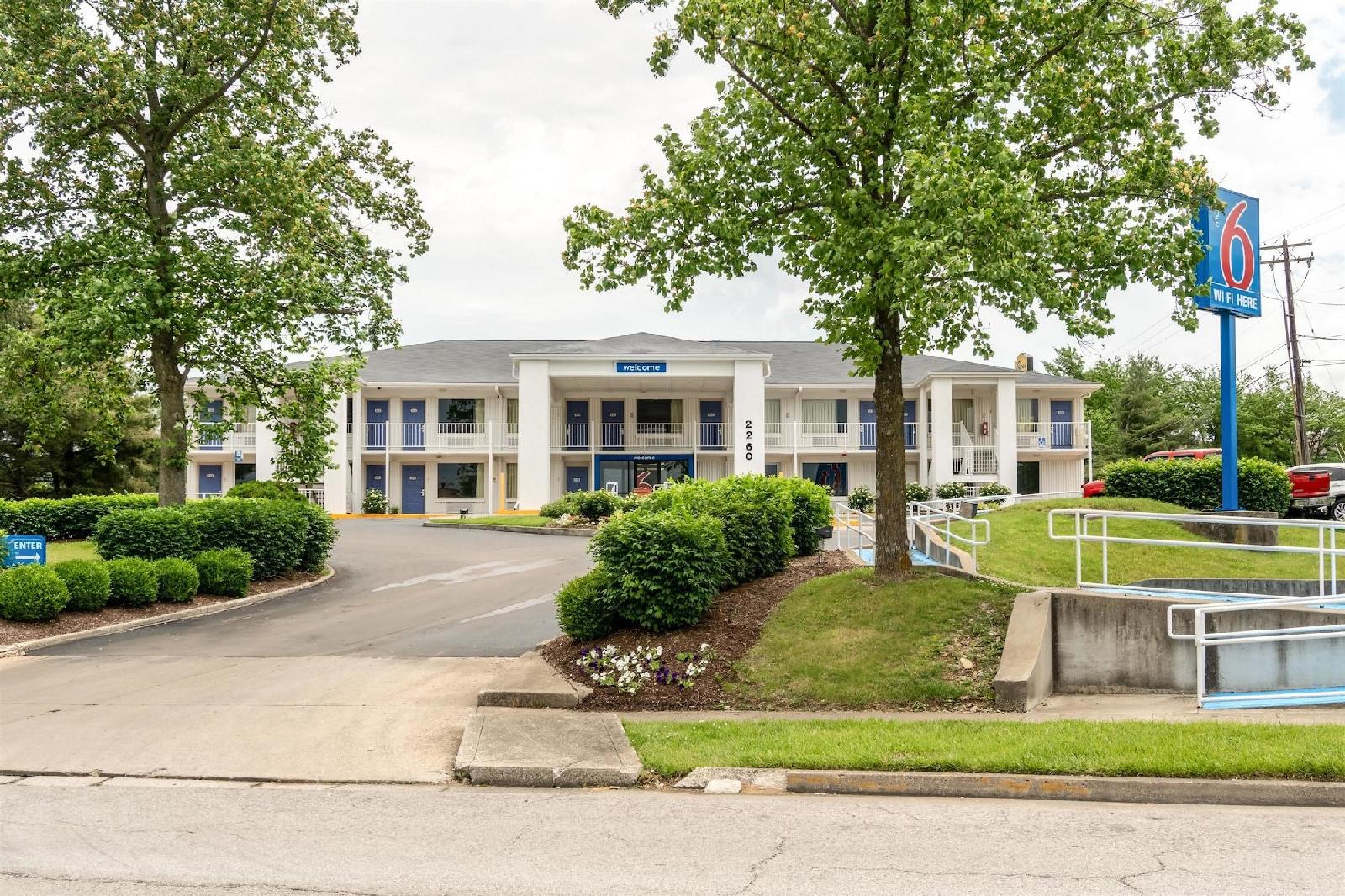 Motel 6 Lexington East