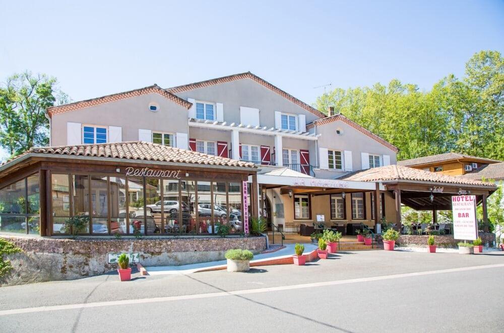 Hostellerie De La Roseraie