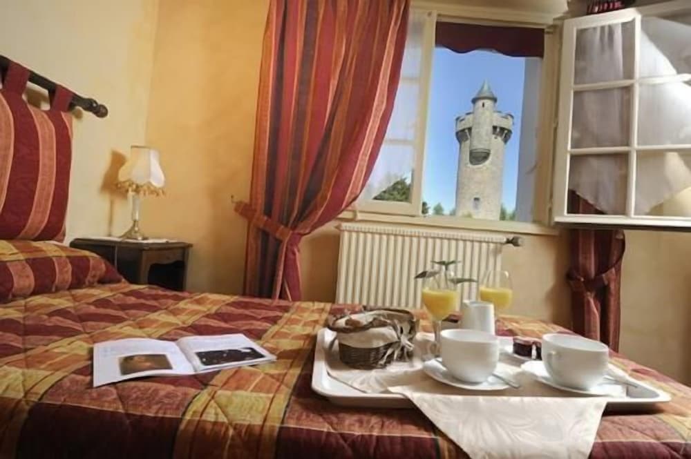 Hotel de la Tour
