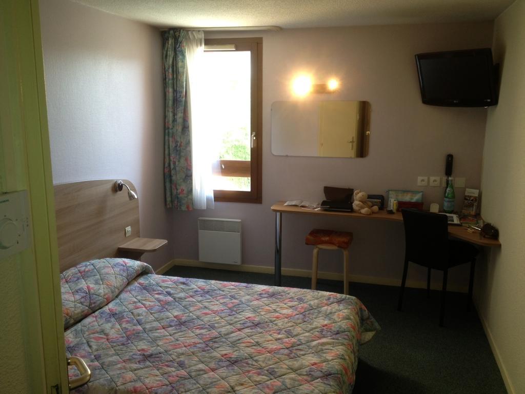 Hotel The Originals Romans-sur-Isere Le Clos des Tanneurs