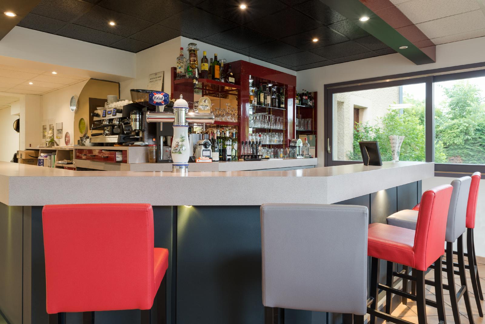 Hotel The Originals Romans-sur-Isere Le Clos des Tanneurs