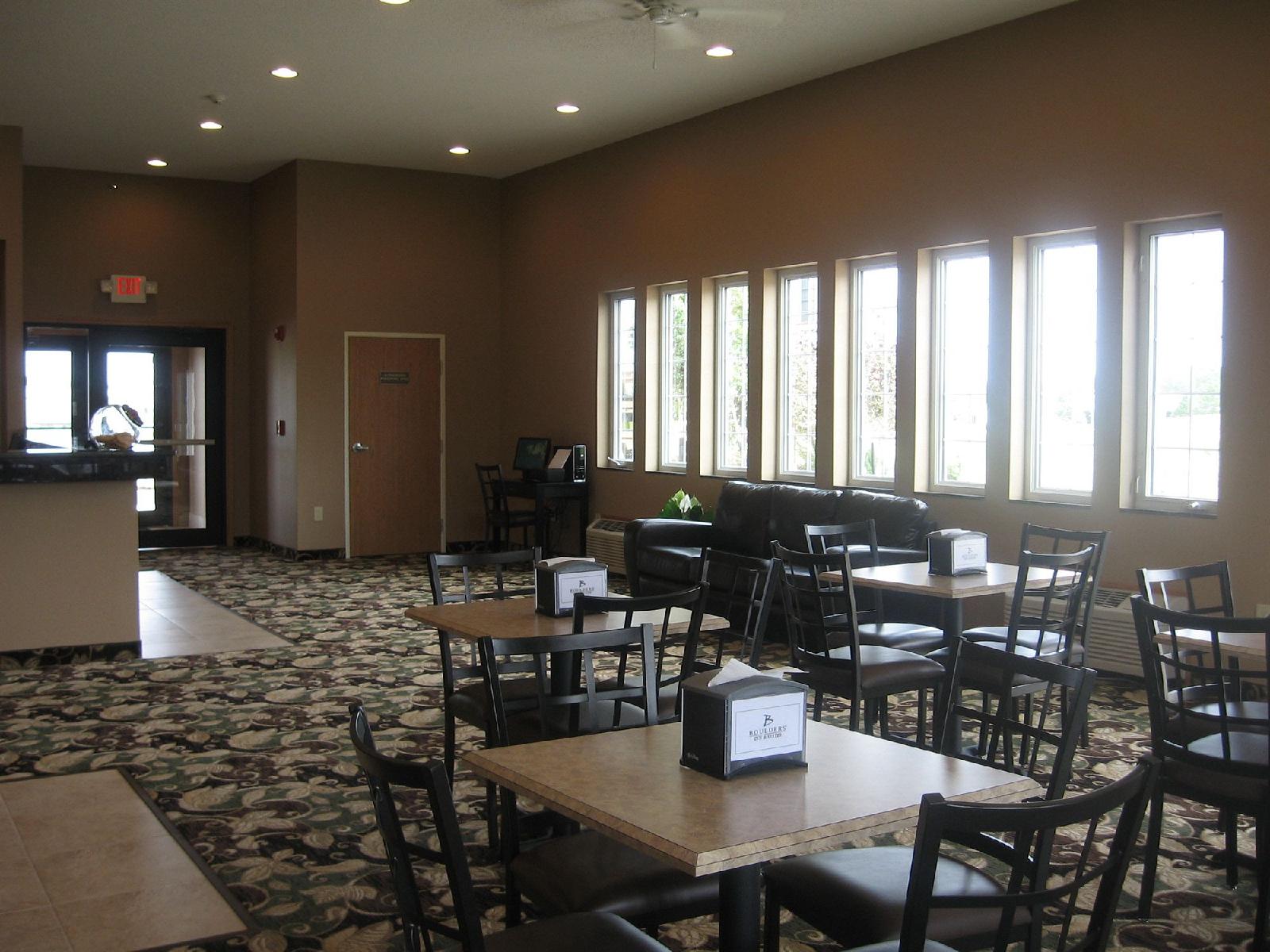 Boulders Inn & Suites - Atlantic