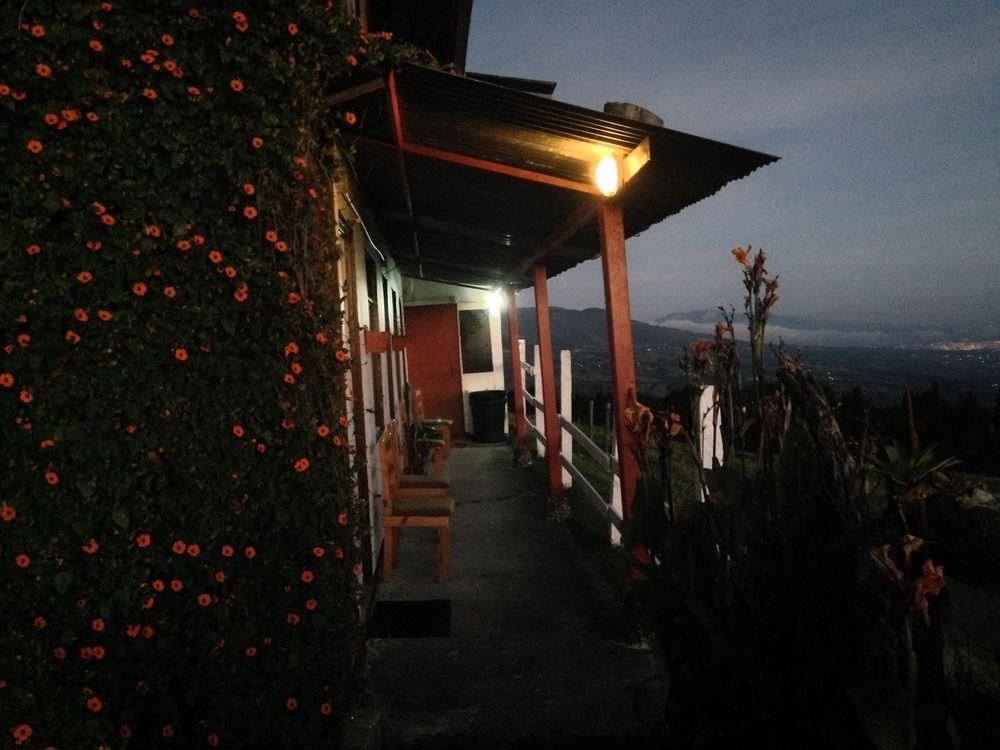 Poas Lodge