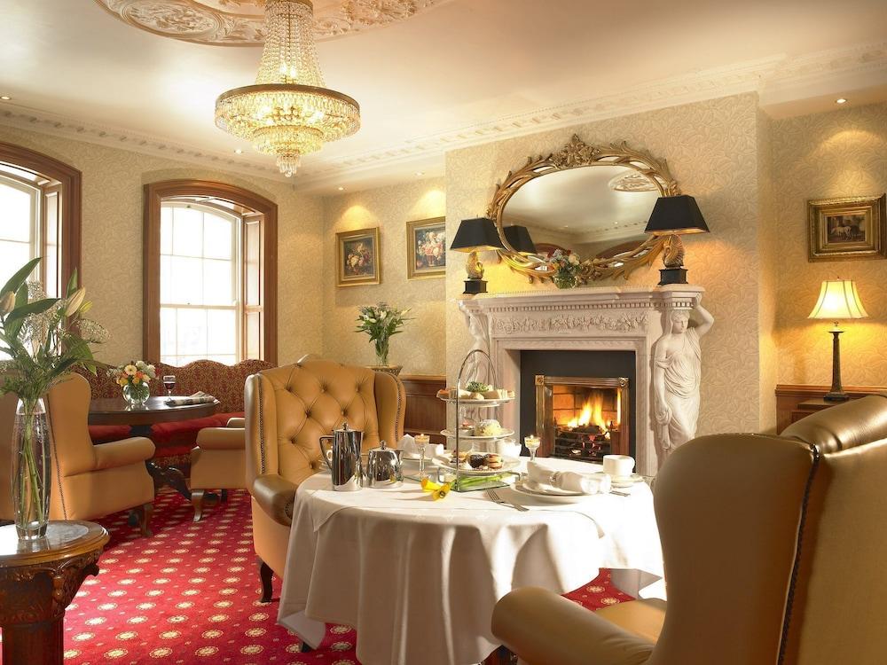 Bridge House Leisure Club & Spa