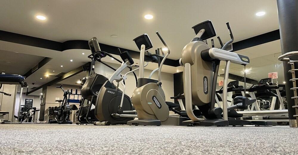 Bridge House Leisure Club & Spa