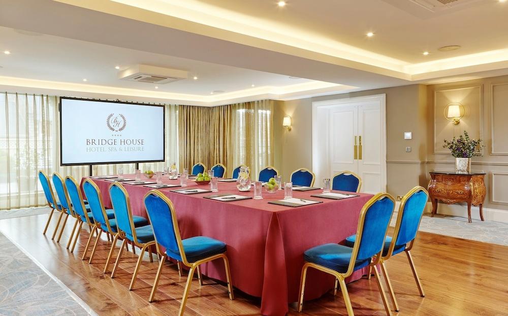 Bridge House Leisure Club & Spa