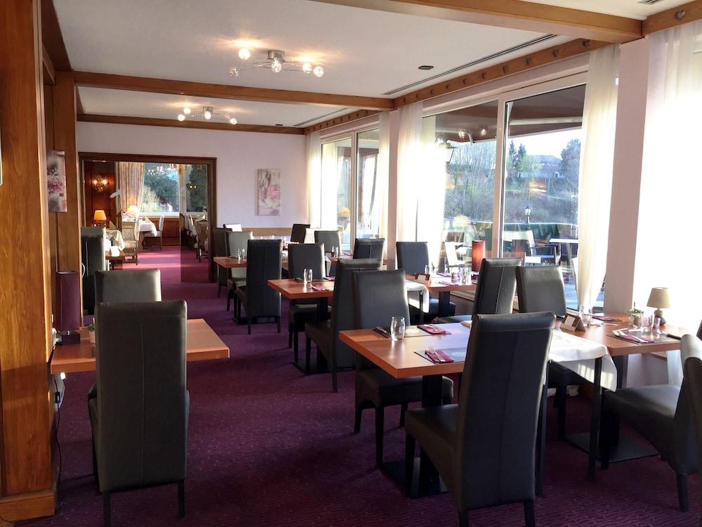 Hotel Aux Trois Roses