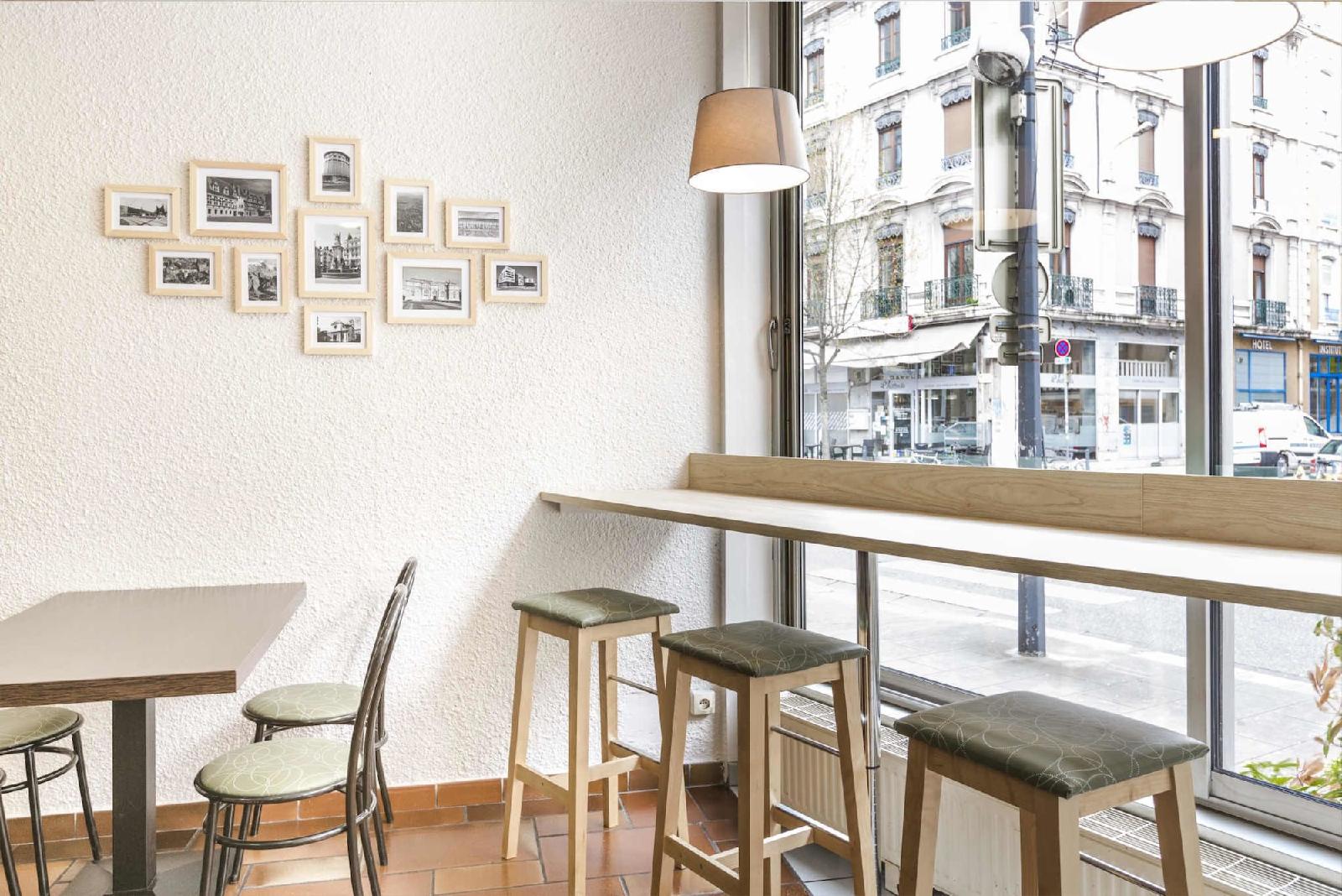greet hotel Grenoble Centre Gare
