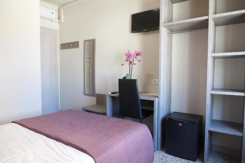 Hostal Fonda Montserrat