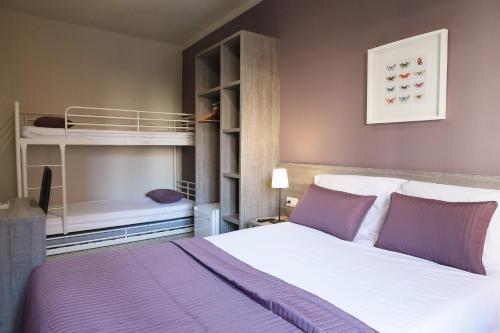 Hostal Fonda Montserrat