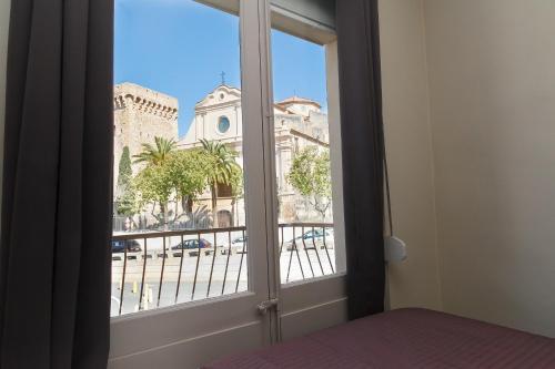 Hostal Fonda Montserrat