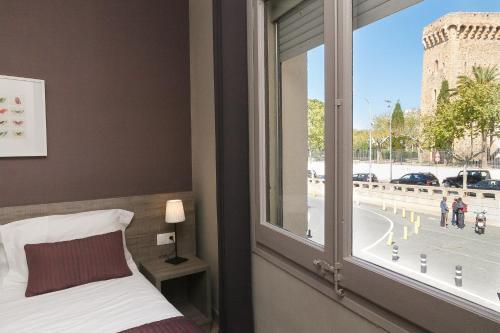 Hostal Fonda Montserrat