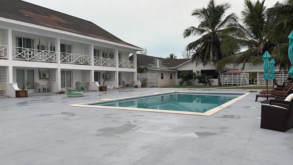 Exuma Palms Hotel