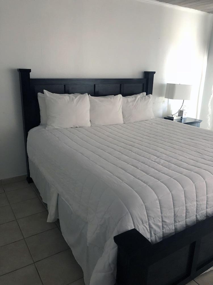 Exuma Palms Hotel